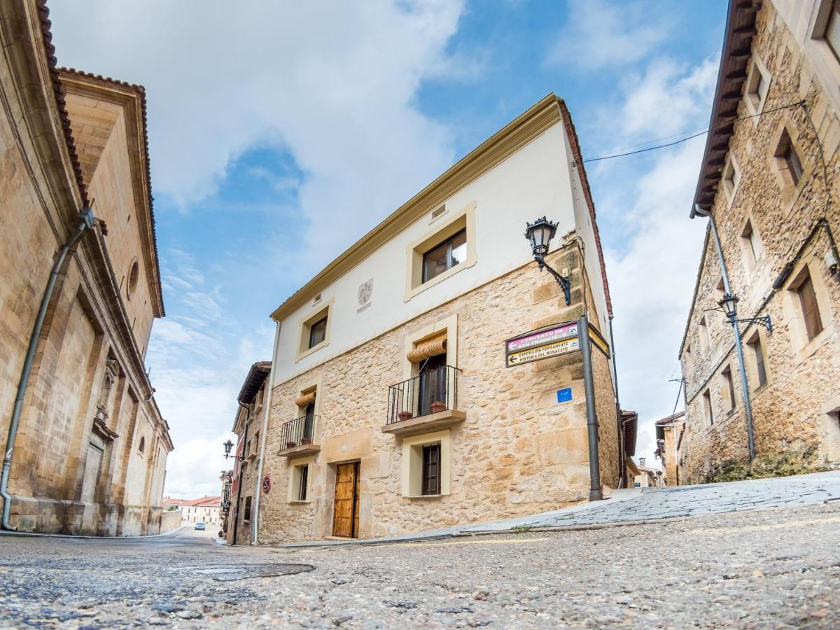 Encantadora Casa De Pueblo Con 5 Hab. En Burgos Santo Domingo De Silos Dış mekan fotoğraf